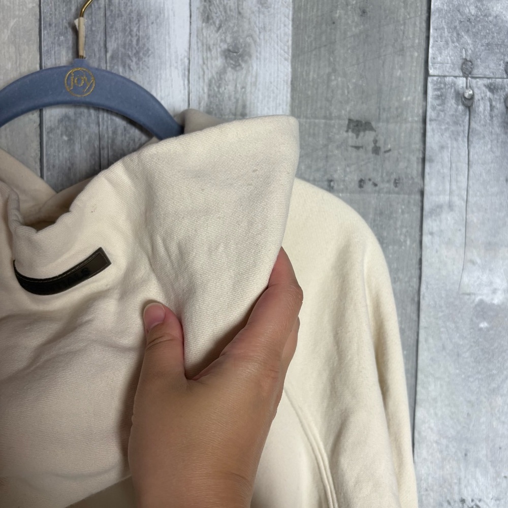 Fear of God Essentials Hoodie oat off white cream mens size medium cotton - Picture 5 of 6